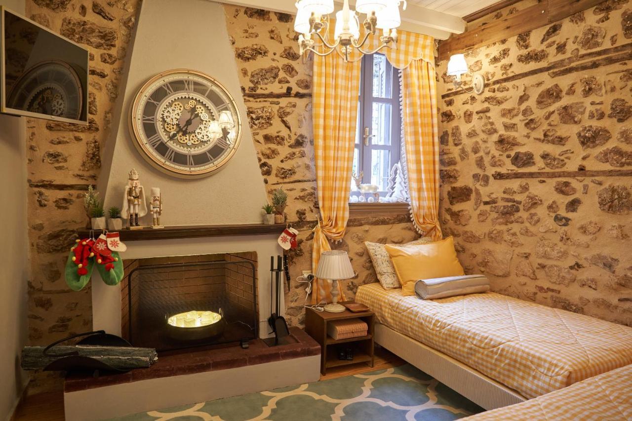 Dandy Villas Dimitsana - A Family Ideal Charming Home In A Quaint Historic Neighborhood - 2 Fireplaces For Romantic Nights Ngoại thất bức ảnh